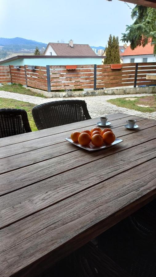 Villa Haskova With 3 Bedrooms Banska Bystrica Exterior photo
